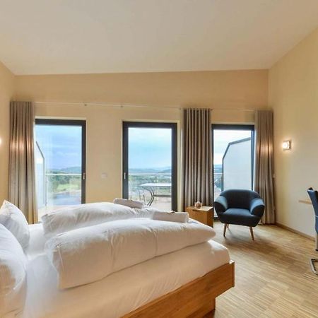Hotel & Golfrestaurant Gut Wissmannshof Staufenberg  外观 照片