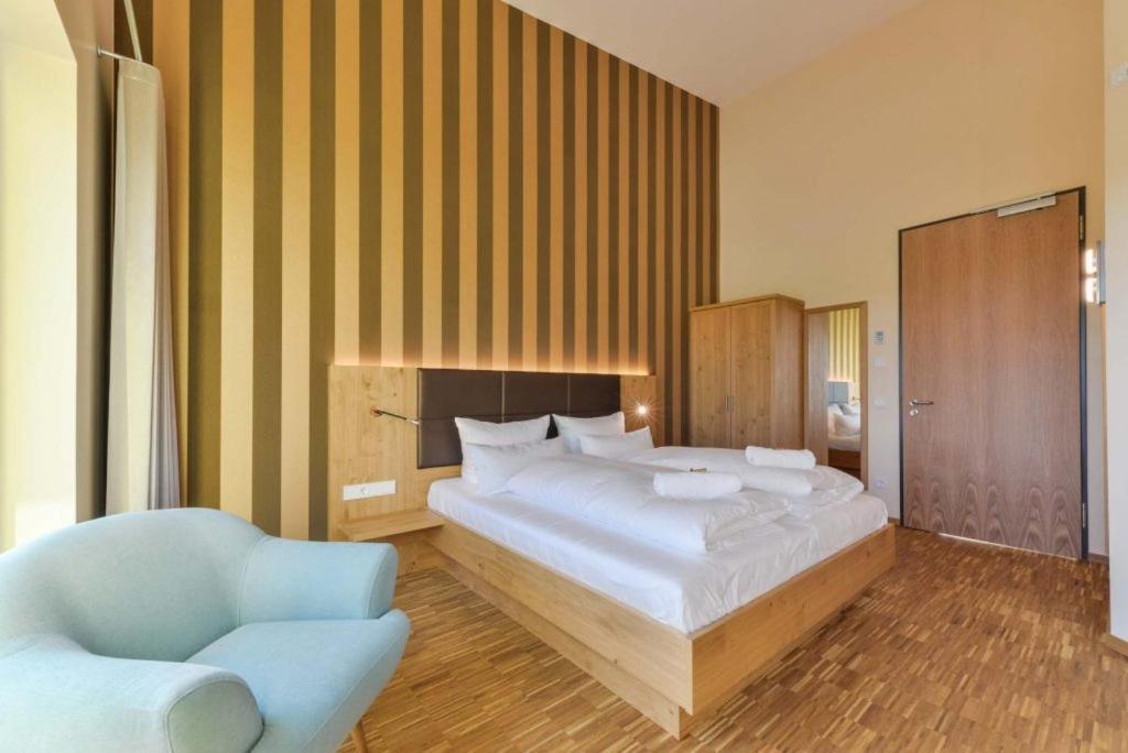 Hotel & Golfrestaurant Gut Wissmannshof Staufenberg  外观 照片