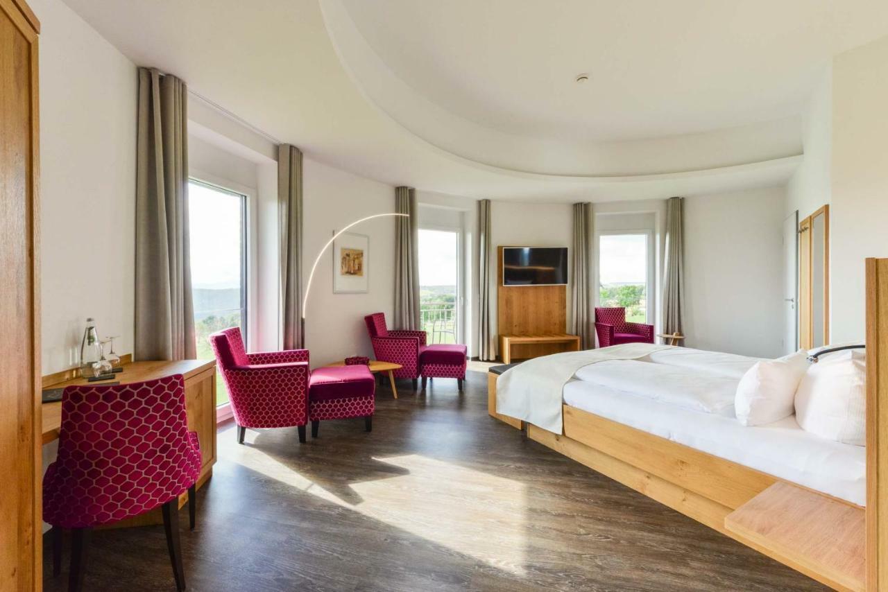 Hotel & Golfrestaurant Gut Wissmannshof Staufenberg  外观 照片