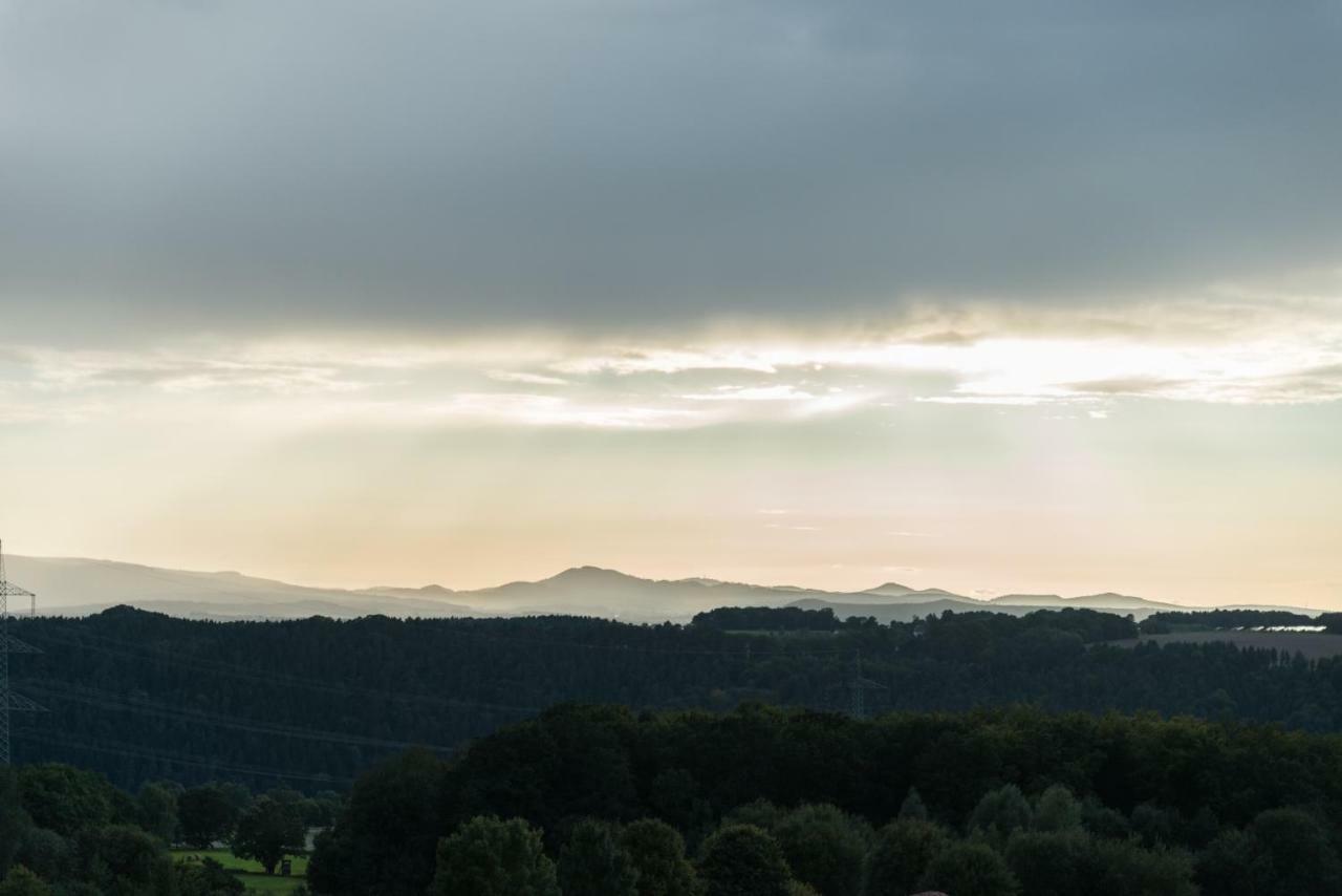 Hotel & Golfrestaurant Gut Wissmannshof Staufenberg  外观 照片