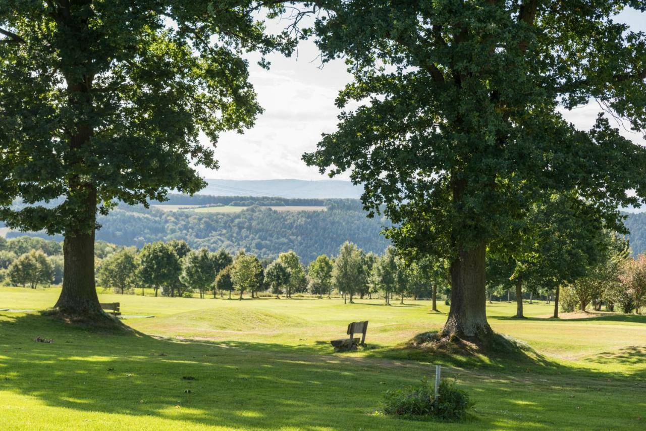 Hotel & Golfrestaurant Gut Wissmannshof Staufenberg  外观 照片
